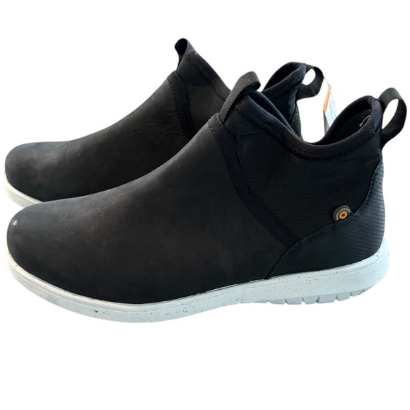 New! BOGS‎ Juniper Chelsea Snow Slip On Boot Sneakers - Picture 1 of 6